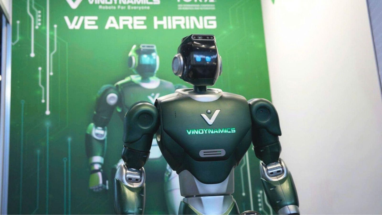 Truyền thông nước ngoài nhận xét về robot hình người của ông Phạm Nhật Vượng: Bước nhảy vọt của Việt Nam