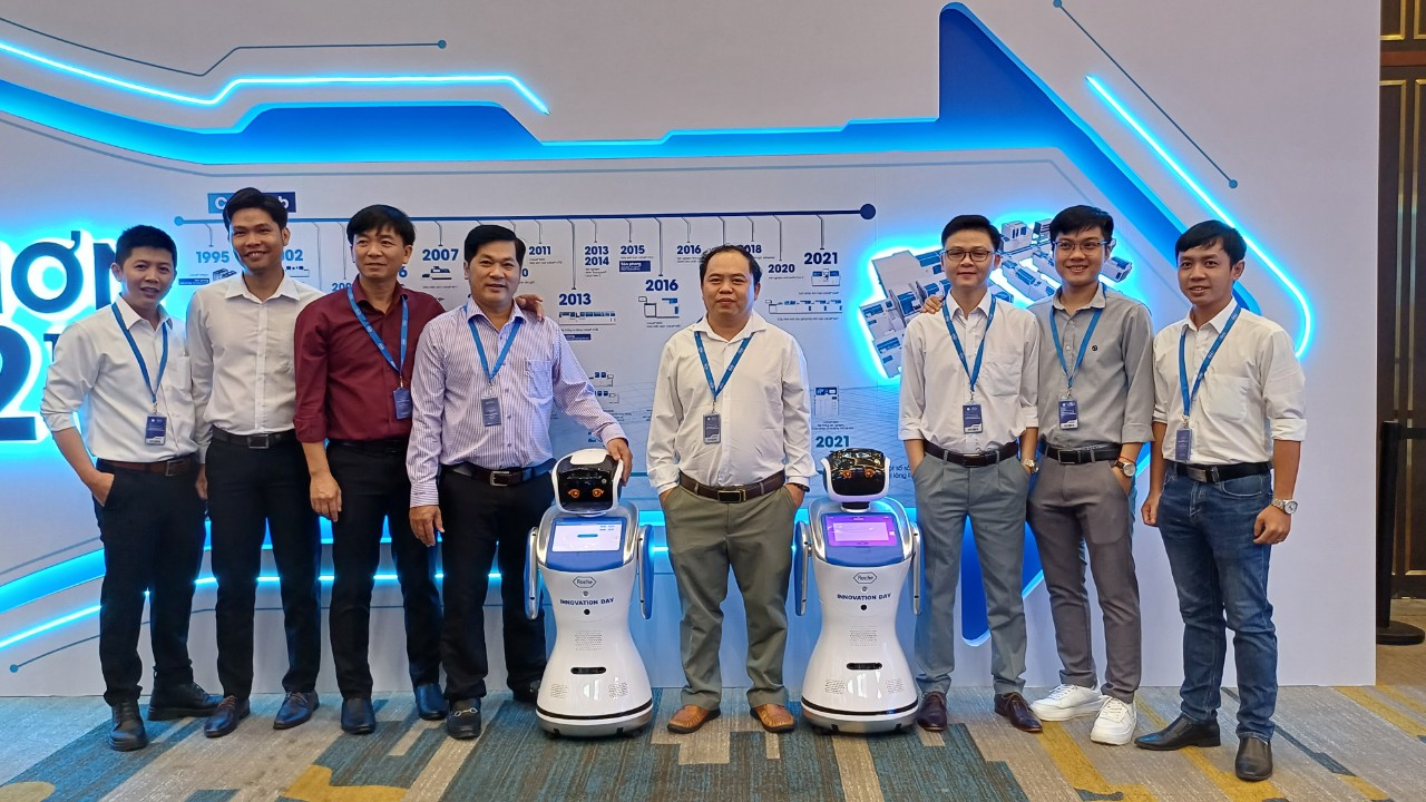 Robot thông minh tại sự kiện của Roche